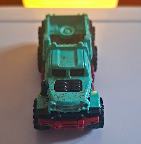 Matchbox explorers man 6x6 - explorers,