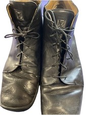 louis vuitton womens boots