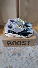 Adidas Yeezy 700 Wave Runner