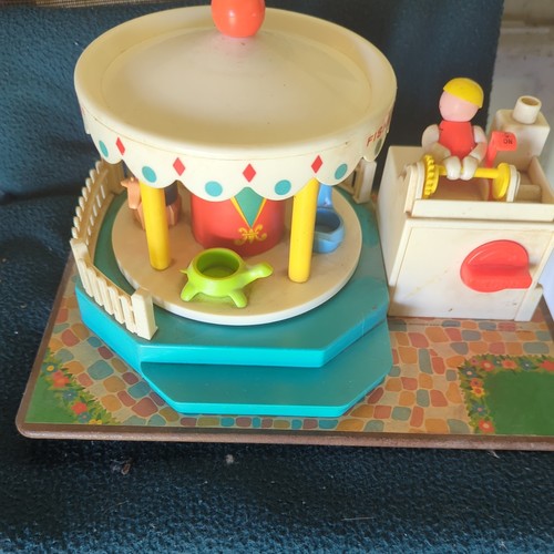 Vintage 1972 fisher price - vintage,
