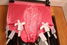 VTG ROSE SHIMMERING NYLON HIGH WAIST PANTY GIRDLE 6 SUSPENDER, 30-32" WAIST