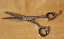 TONI&GUY Japan 5.5" Cutting