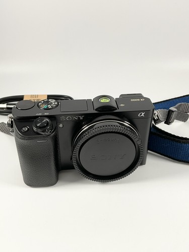 Sony alpha a6000 3mp - a6000, 24.3mp