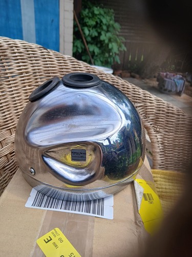 Suzuki gt250 headlight chrome - suzuki,