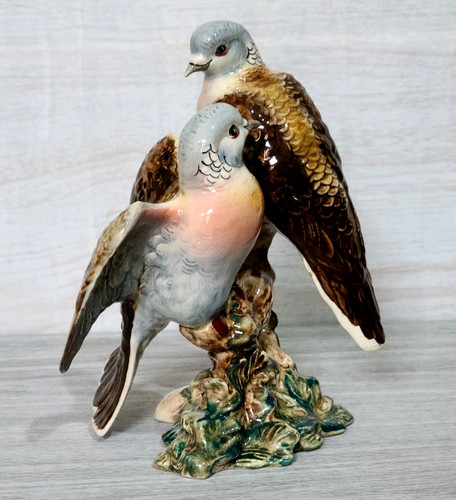 Beswick turtle doves rare - rare, pair
