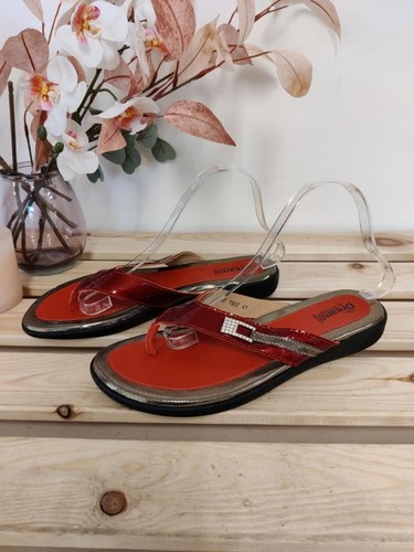 Women dream fly flot red - dream,