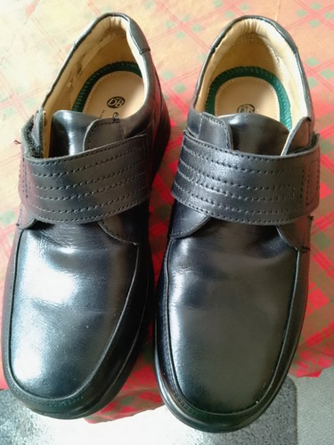 Men black shoes - size, uk