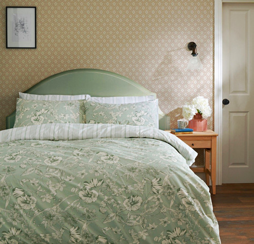 Laura ashley double duvet - laura,