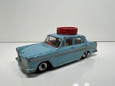 Corgi Toys Austin A60 School