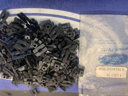 250 genuine ford - grille, clips