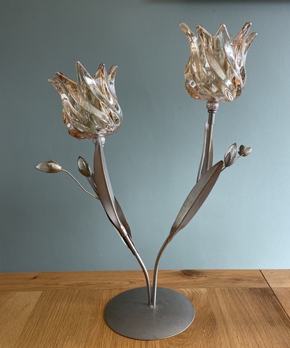 Large metal stem with - large,
