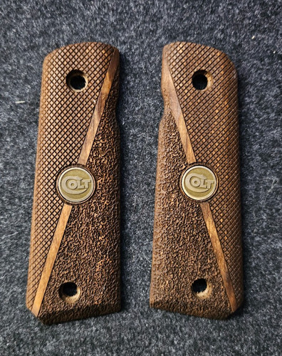 Colt 1911 fancy wooden grips - fancy,
