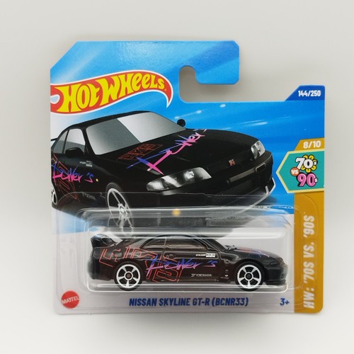 Hot wheels nissan - wheels, 1/64