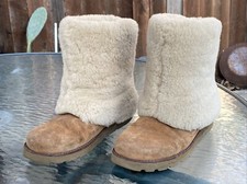 UGG Australia Women's sz 8