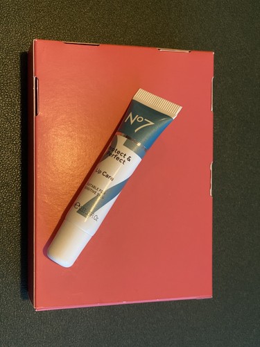 No7 protect perfect lip - &,
