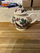 Emma Bridgewater Rosehip And