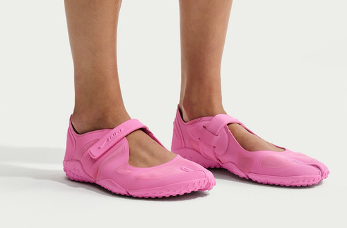 Eur nike x skims - uk, 6
