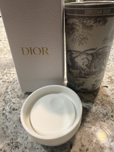 Dior brand new insulated toile - new,