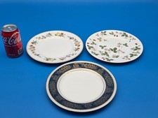 3 x Wedgwood 23 cm Plates -