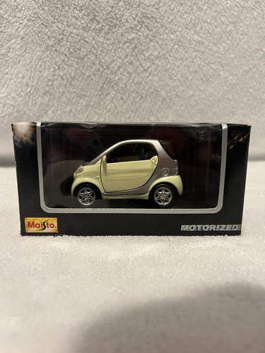 Maisto smart car 2003 - car,