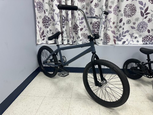 Mid school brakeless - school,