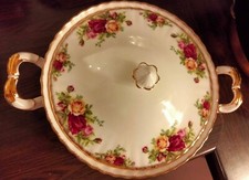 Vintage great cond Royal