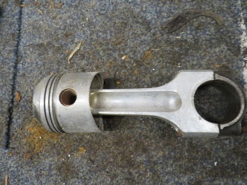 Triumph t150 conrod and piston - triumph,