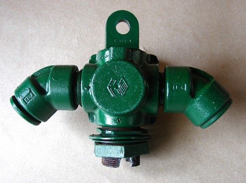 Vintage crouse hinds way - crouse, 3-way