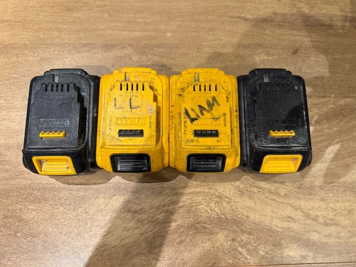 Dewalt batteries 4ah - (2x,
