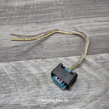 BMW Wiring Cable Plug Terminal Connector Housing 6-Pole 61138383300