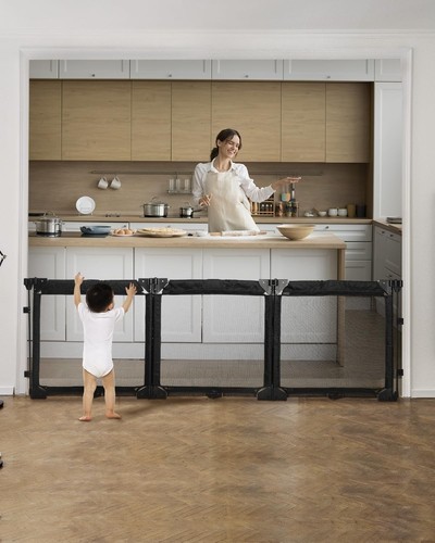 Extra wide baby gate - wide, 210cm