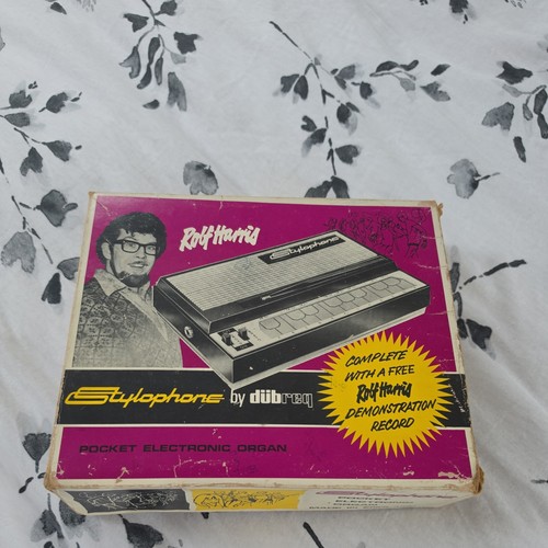 Vintage old retro - retro, stylophone