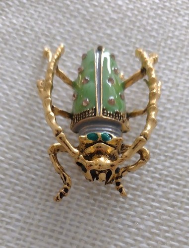Eyecatching rhinestone and - eyecatching,