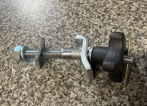 Trailer tipping mechanism - trailer,