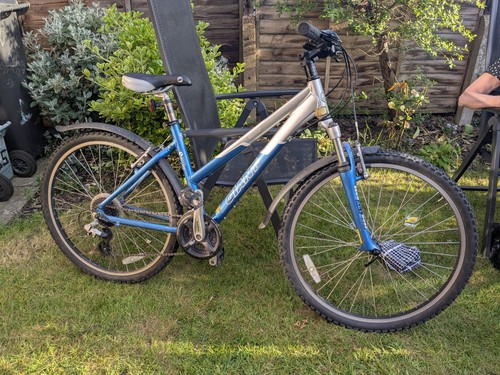 Giant boulder womens mtb size - giant,