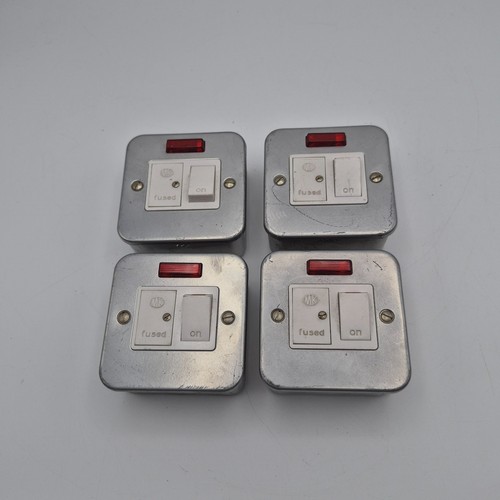 Metal clad switched - x,