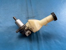 Rover 75 & MG ZT Brake Master Cylinder (Part #: SJC100410) 1999 - 2007