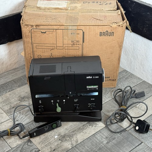 Braun 300 slide projector - braun, d-300
