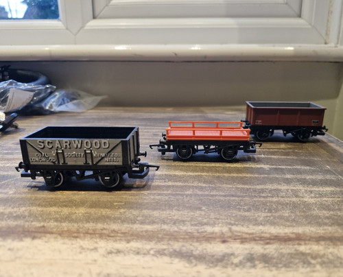 Hornby 3x freight - 3x,