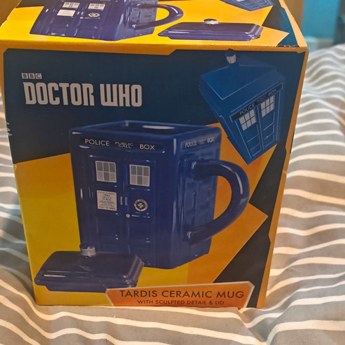 Bbc doctor who tardis police - bbc,