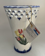 Delftware Royal Thicket Vase