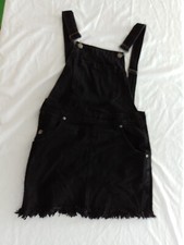 Ladies Dungaree Dress Boohoo Size 8 Denim Black 26335