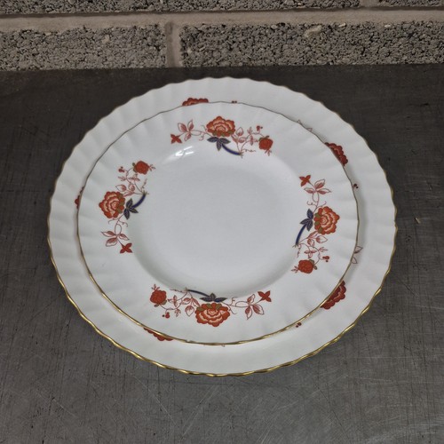 Royal crown derby bali bone - royal,