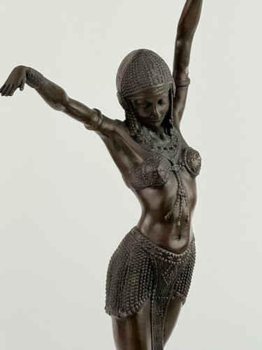 Flapper dancer sculpture - flapper, art