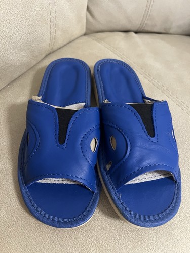 Royal blue ladies slippers - royal,