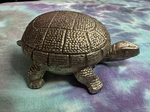 Vintage bentley turtle alarm - turtle,