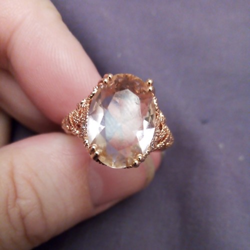 Sparkling pink gem - sparkling,