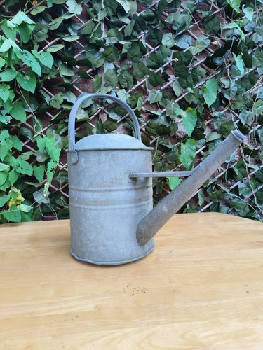 Vintage galvanised metal - vintage,