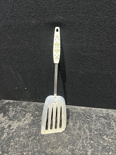Vintage skyline brand - skyline,