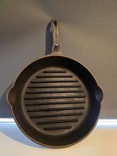 Wagner’s 1891 Cast Iron Large Black Frying Pan Skillet Griddle 11 3/8” Fat Free 
